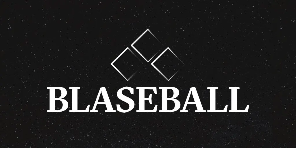 Trois losanges blancs dispos&eacute;s comme les bases d'un terrain de baseball, au-dessus du mot BLASEBALL en capitales, sur un ciel &eacute;toil&eacute; noir.